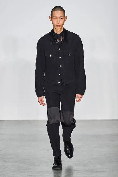Look 11